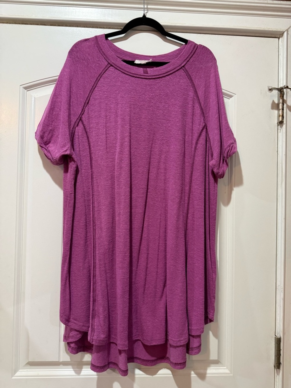 Fantastic Fawn Short-Sleeve T Shirt Dress/Tunic in Fuchsia